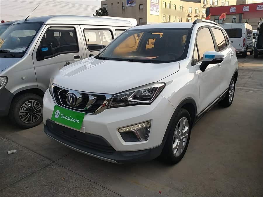 Changan CS15 2017 صورة سيارة #3