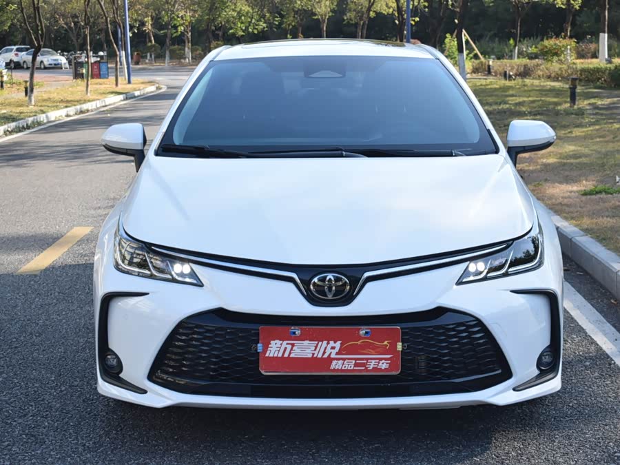 Toyota Corolla 2025 car image #3