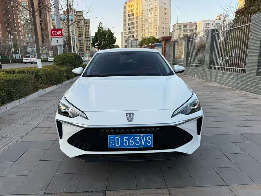 Roewe i5 2025 car image #3