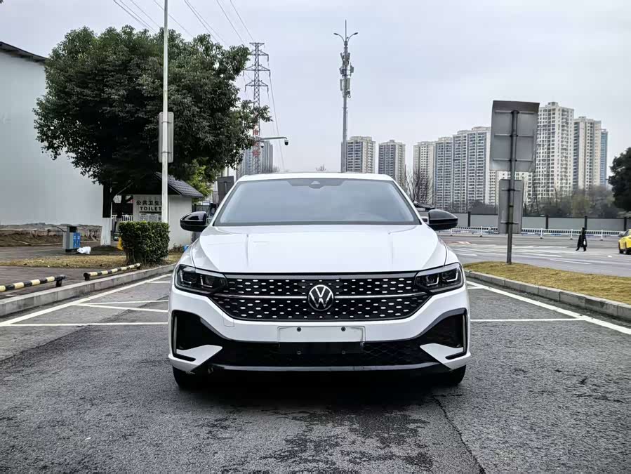 Volkswagen Lavida 2024 car image #3