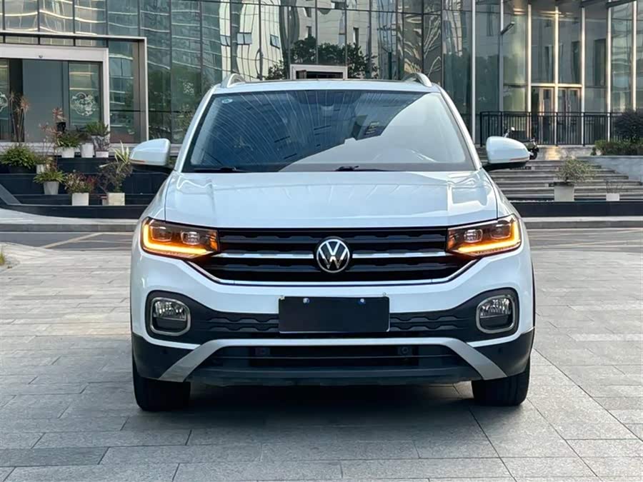 Volkswagen Tacqua 2023 car image #3