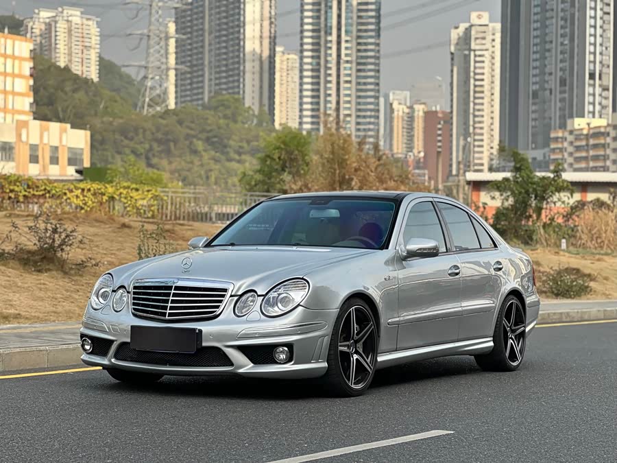 Mercedes-Benz E AMG 2007 immagine di auto #3