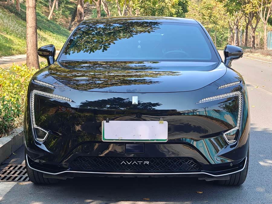 Avatr 11 2023 car image #3