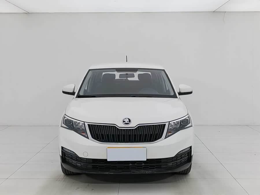 Skoda Kamiq 2019 #3 Skoda Kamiq 2019 car image #3