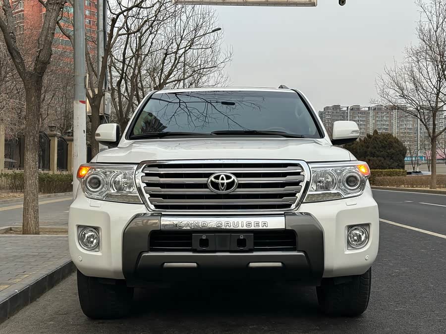 Toyota Land Cruiser 2015 immagine di auto #3