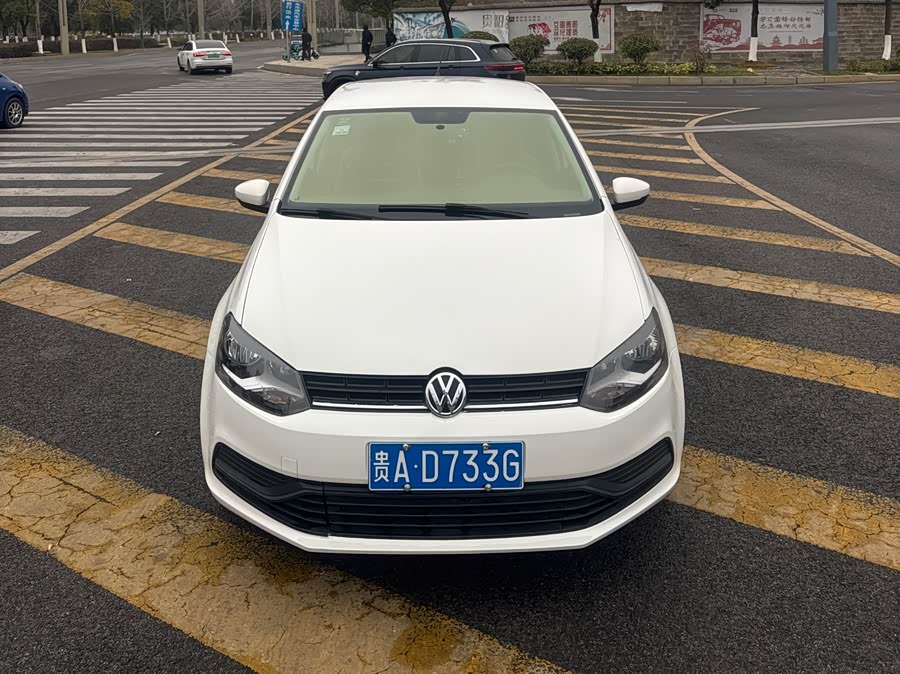 Volkswagen Polo 2016 imagen de coche #3