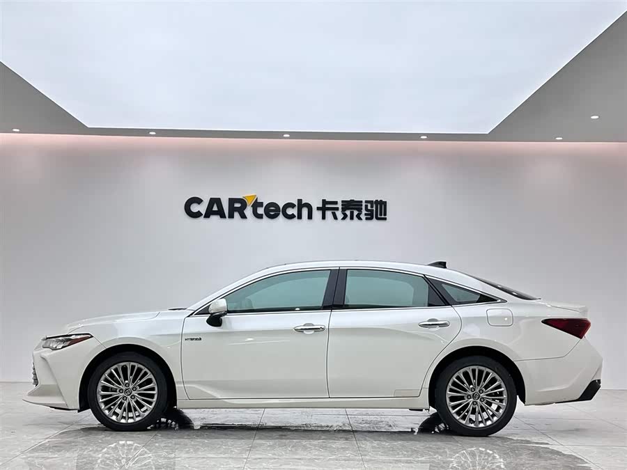 Toyota Avalon 2021 immagine di auto #3