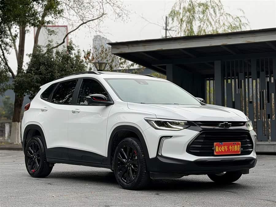 Chevrolet Tracker 2021 изображение автомобиля #3