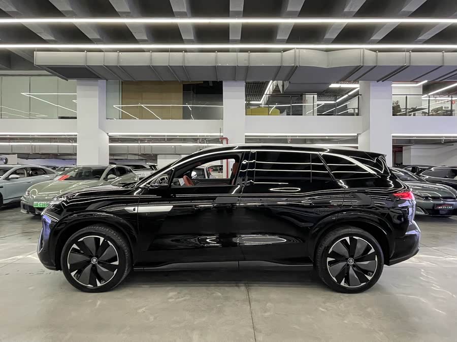 BYD Tang L 2025 immagine di auto #3