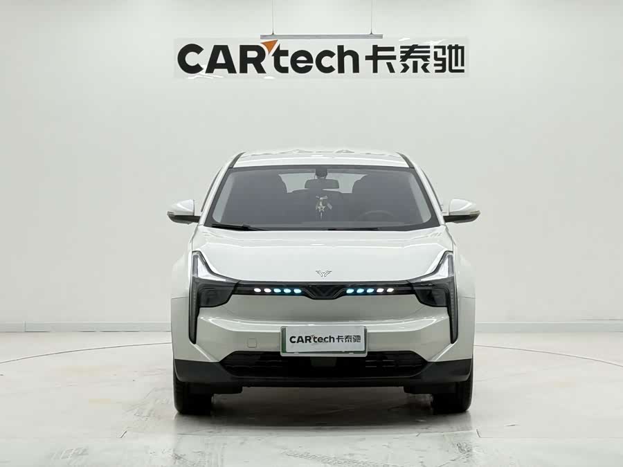 哪吒汽车 哪吒U 2022 汽车图片 #3