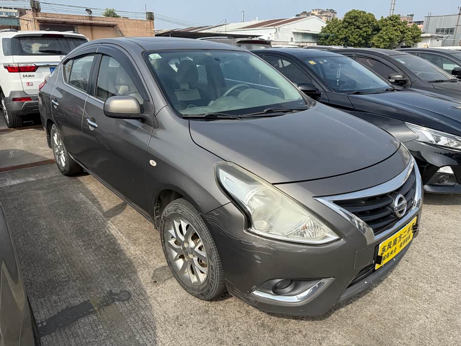 Nissan Sunny 2014 car image #3