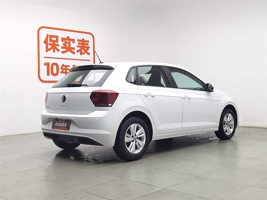 Volkswagen Polo 2023 car image #3