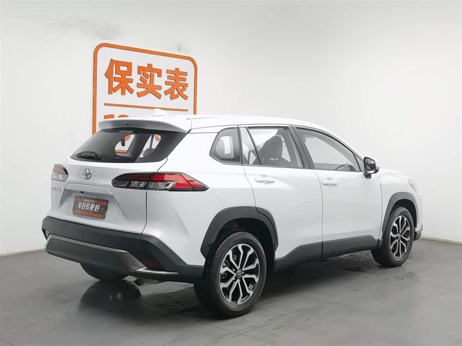 Toyota Frontlander 2023 car image #3