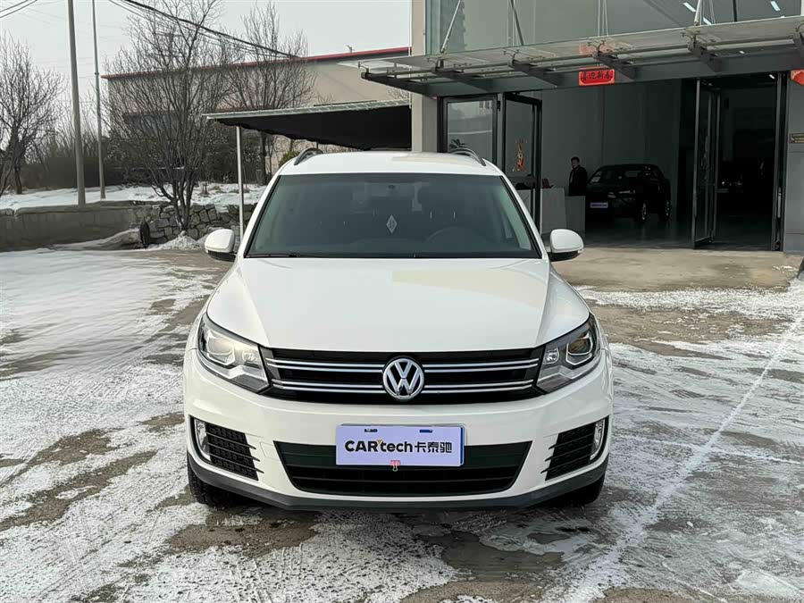 Volkswagen Tiguan 2018 car image #3