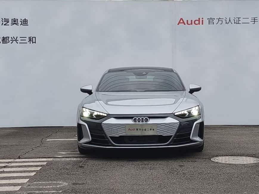 Audi e-tron GT 2024 #3 Audi e-tron GT 2024 صورة سيارة #3