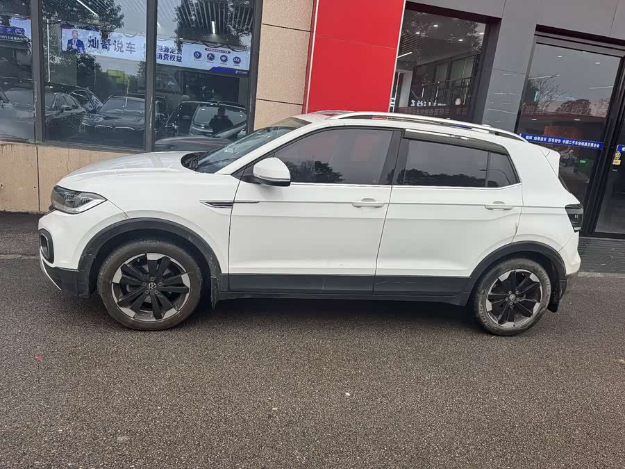 Volkswagen Tacqua 2020 car image #3