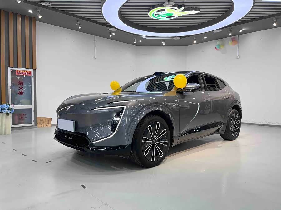 Avatr 07 2024 صورة سيارة #3