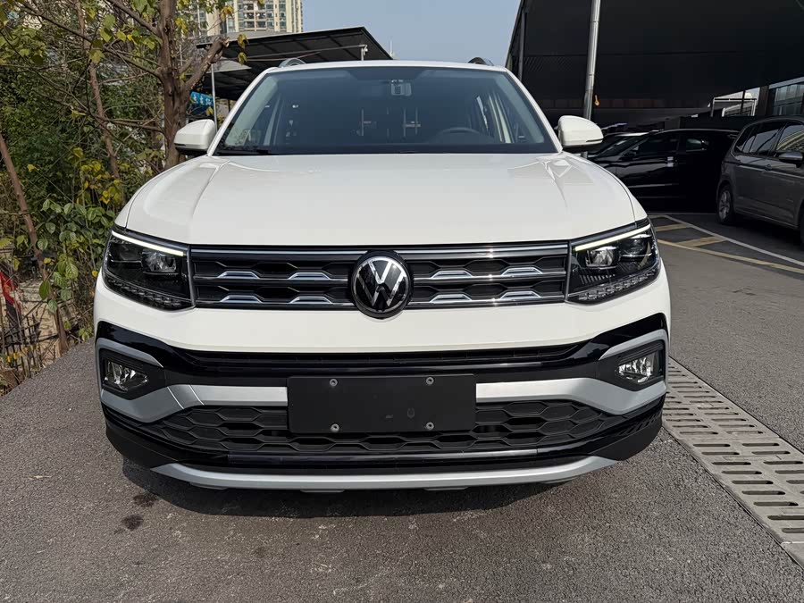 Volkswagen T-Cross 2021 #3 Volkswagen T-Cross 2021 car image #3