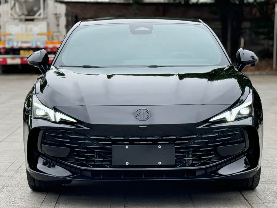 MG 7 2025 car image #3