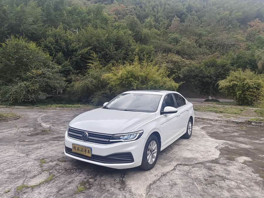 Volkswagen Bora 2020 car image #3