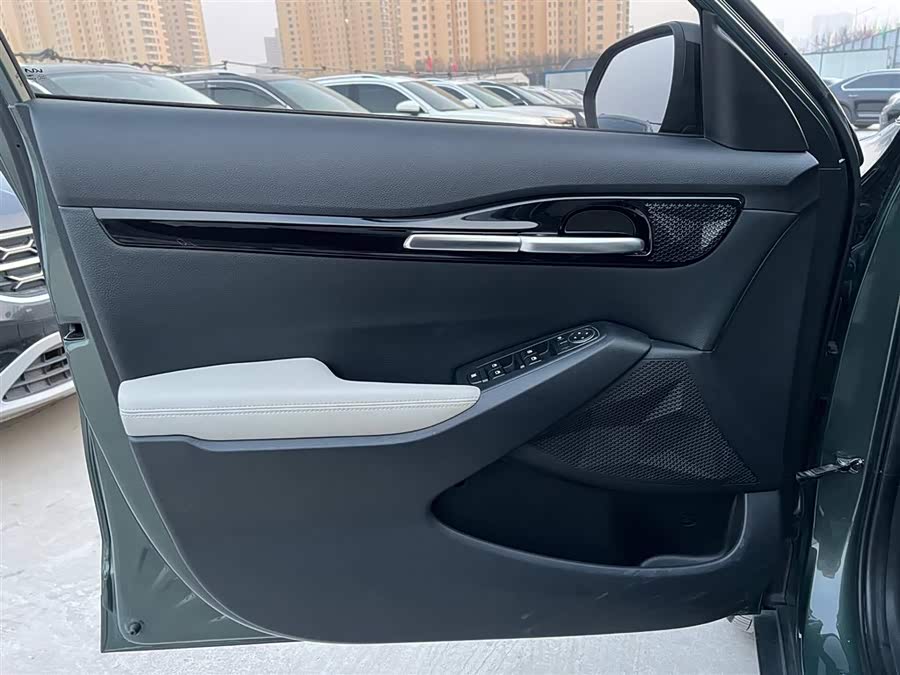 Kia Seltos 2023 #3 Kia Seltos 2023 car image #3