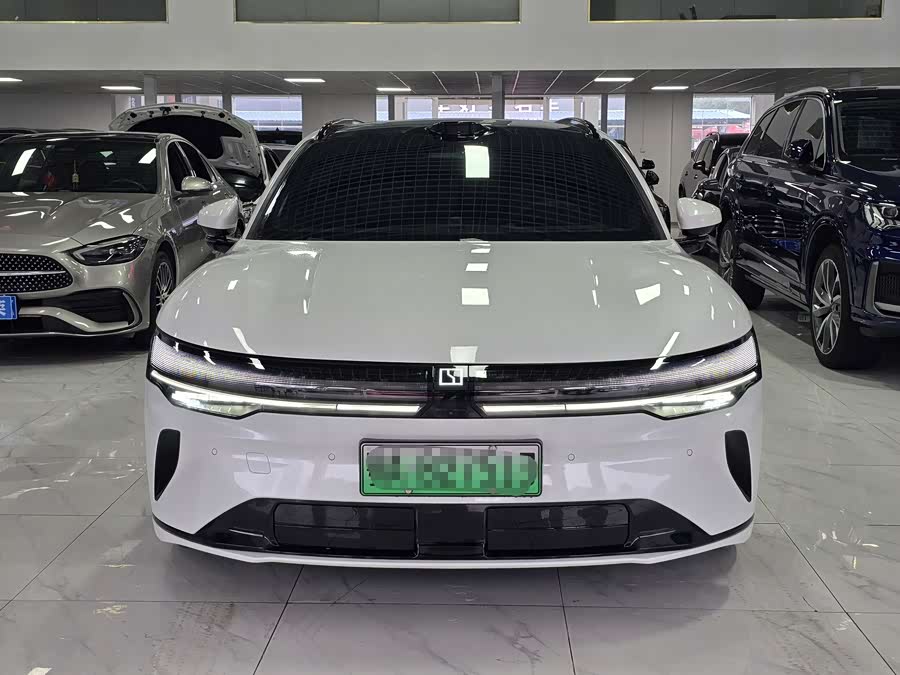 Zeekr 007 2025 imagen de coche #3