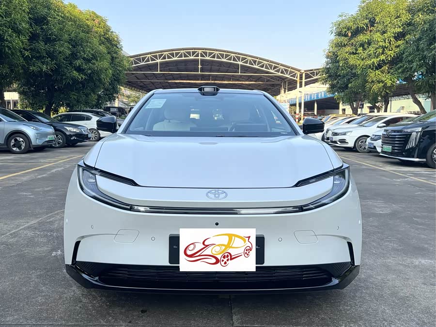 Toyota bZ5 2025 car image #3