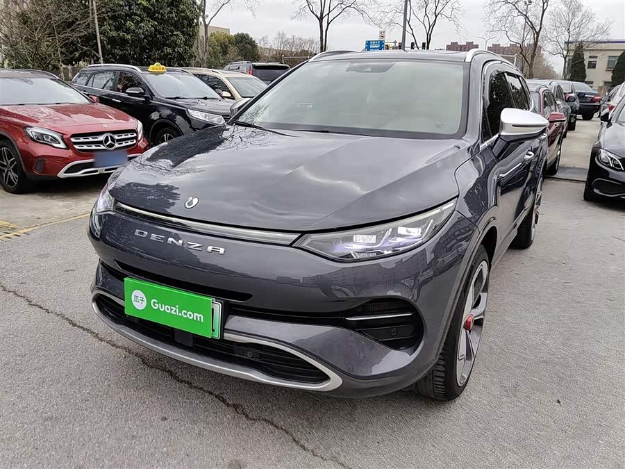 Denza X 2022 car image #3