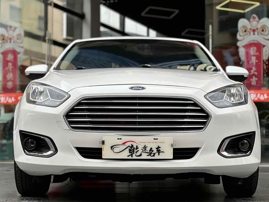 Ford Escort 2018 car image #3