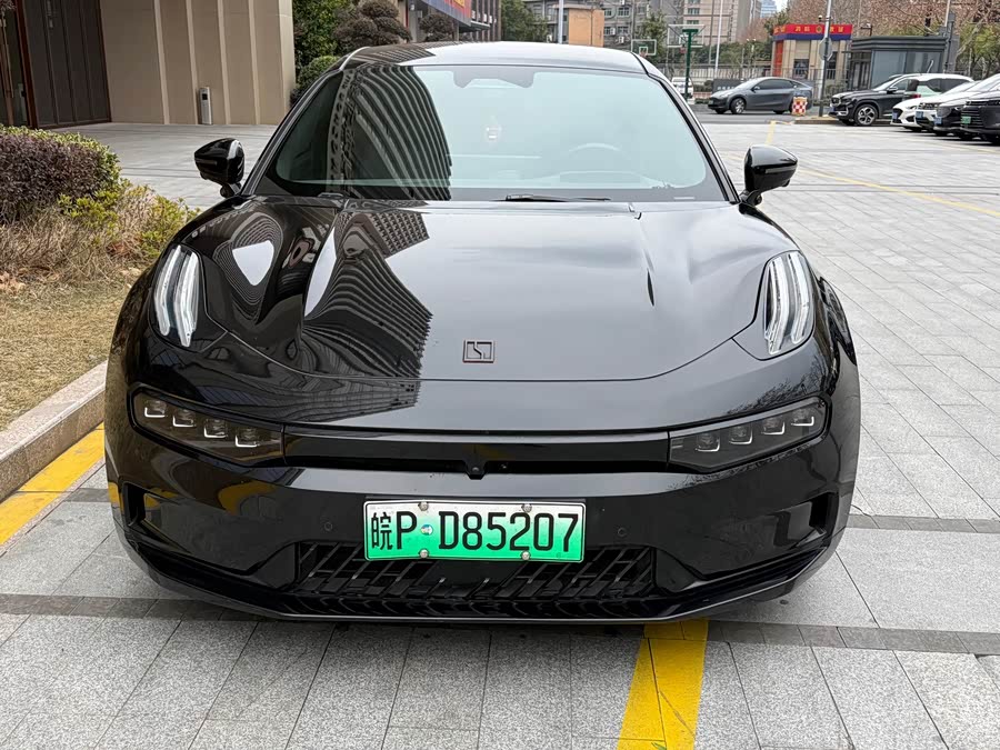 极氪 极氪001 2023 汽车图片 #3