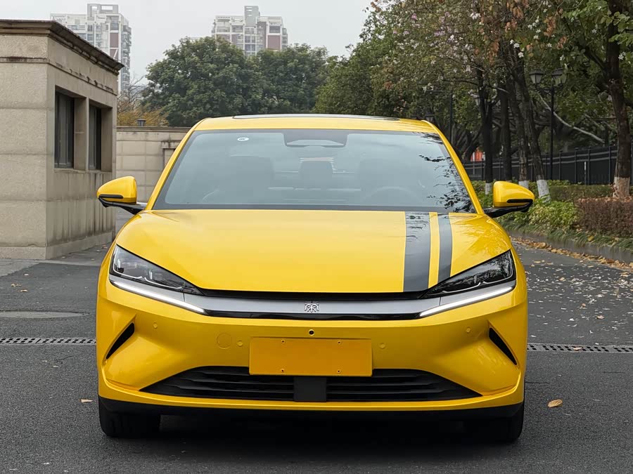 BYD Qin L 2025 car image #3