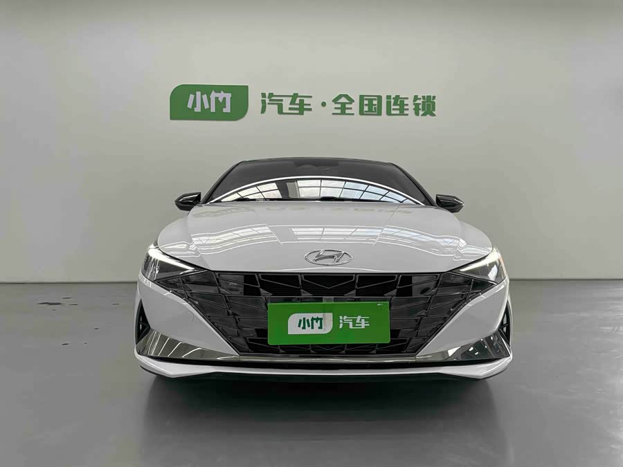 Hyundai Elantra 2023 car image #3