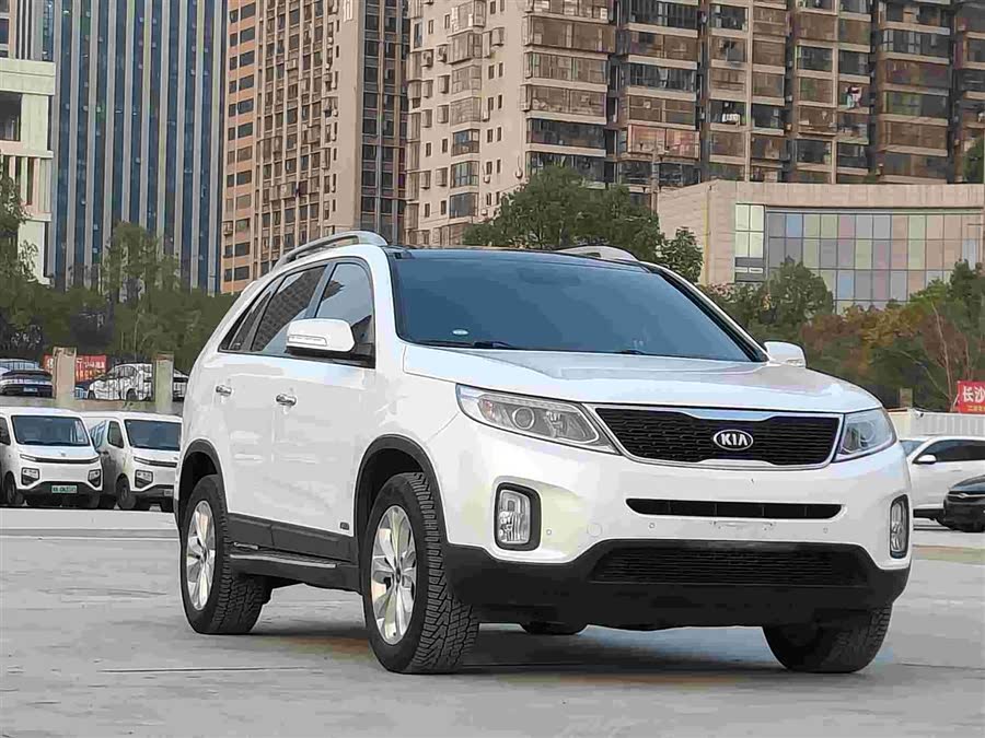 起亚 索兰托 2013 汽车图片 #3