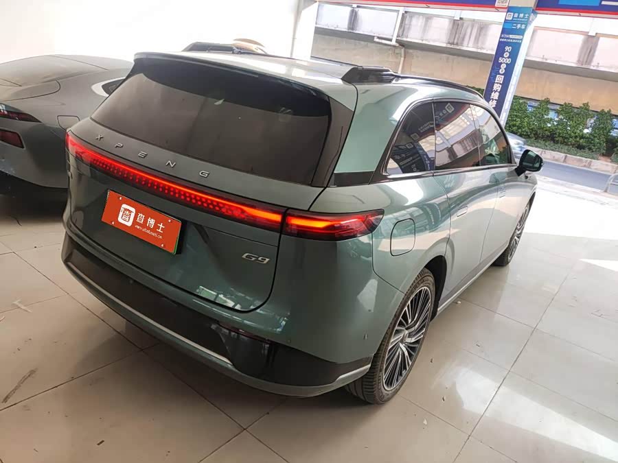 Xpeng G9 2023 immagine di auto #3