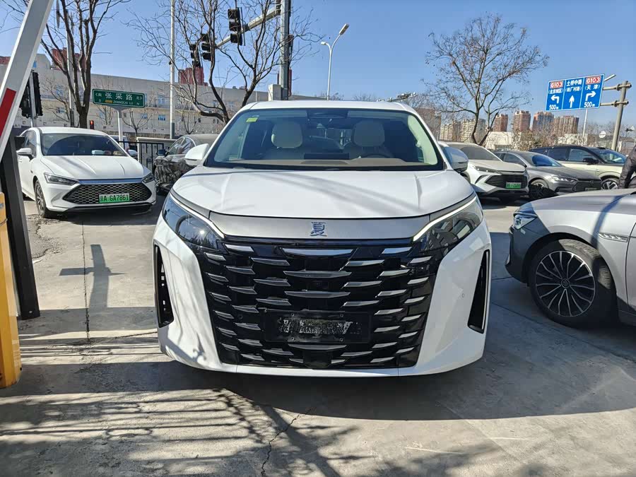 BYD Xia 2025 #3 BYD Xia 2025 imagen de coche #3