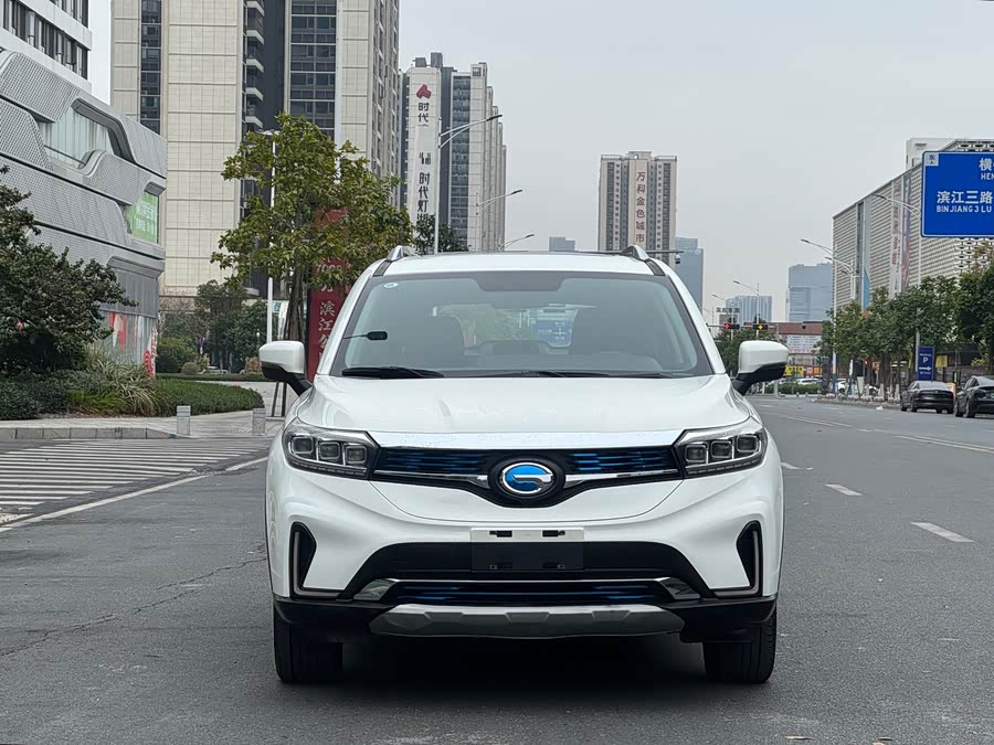 GAC ix4 2018 car image #3