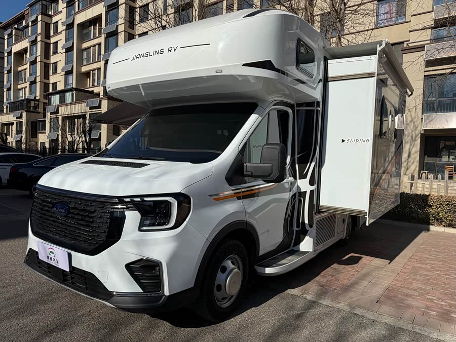 Ford Transit T8 2025 #3 Ford Transit T8 2025 car image #3