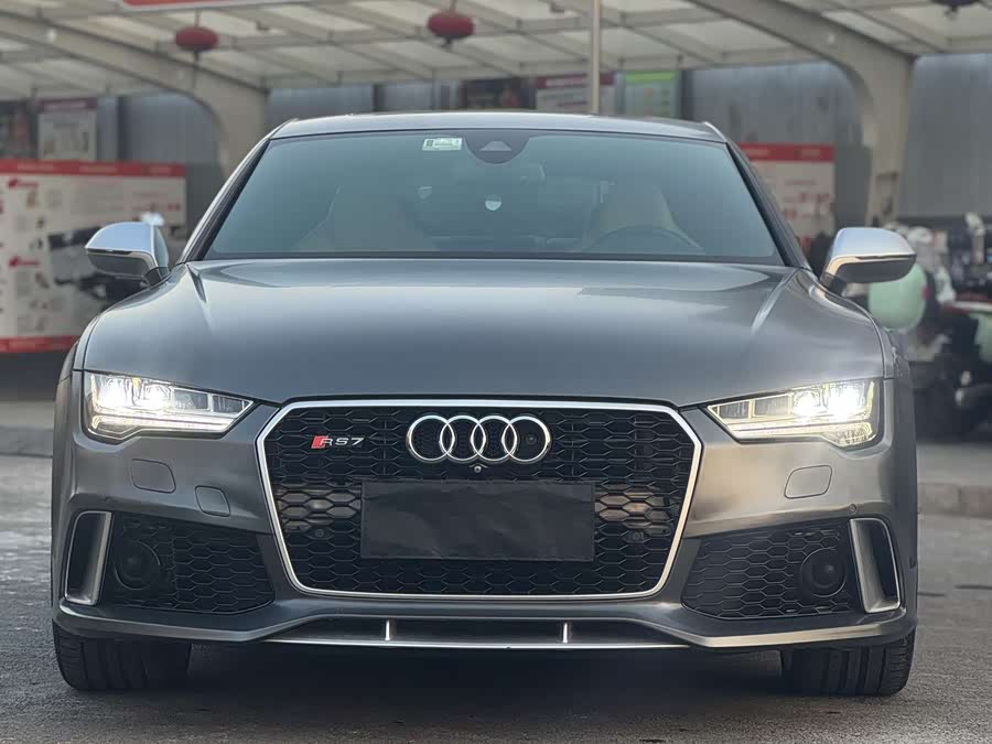 Audi RS 7 2021 car image #3