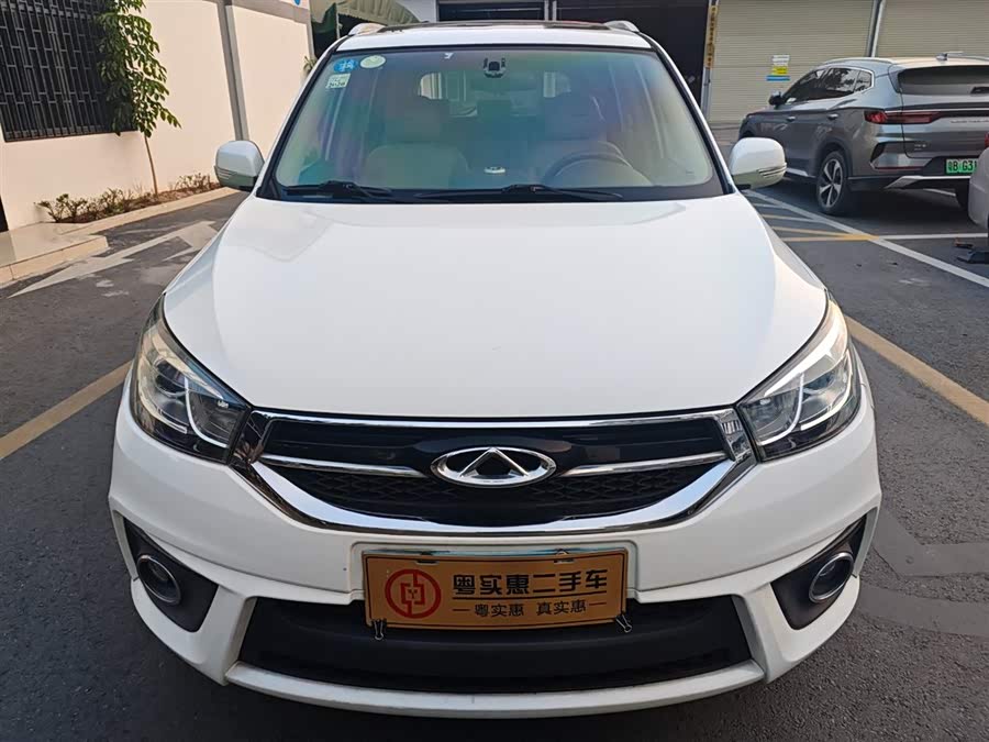 Chery Tiggo 3 2014 car image #3