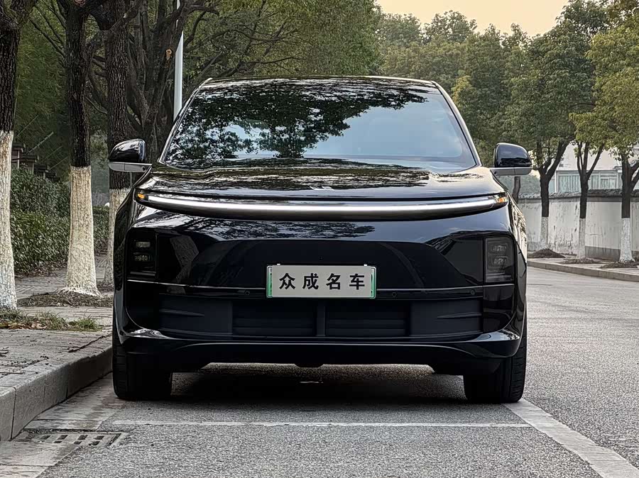 Li L6 2024 imagen de coche #3