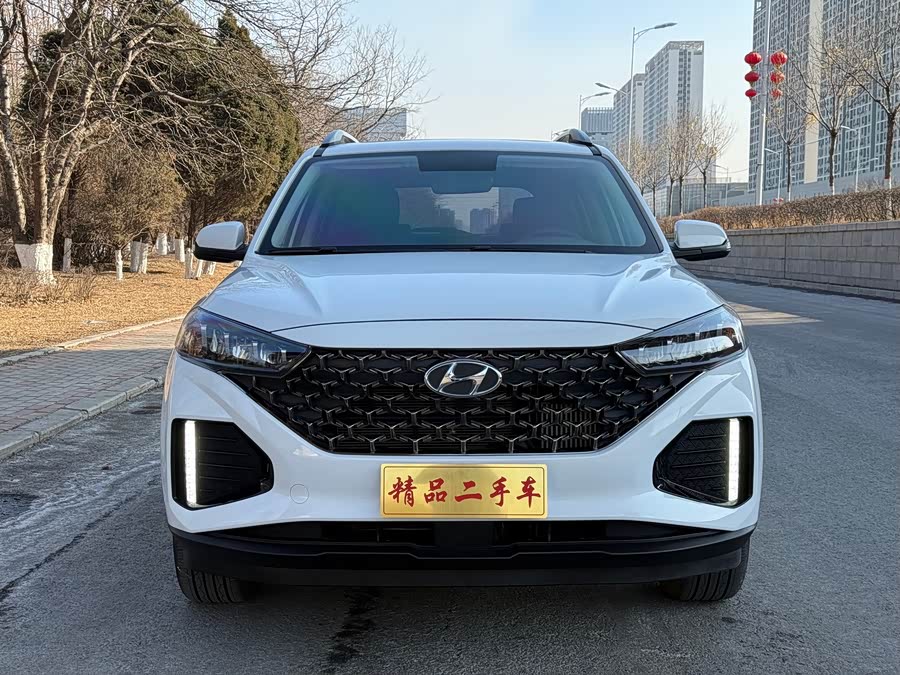 Hyundai ix35 2022 car image #3