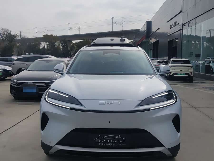 BYD Sea Lion 07 DM-i 2025 car image #3