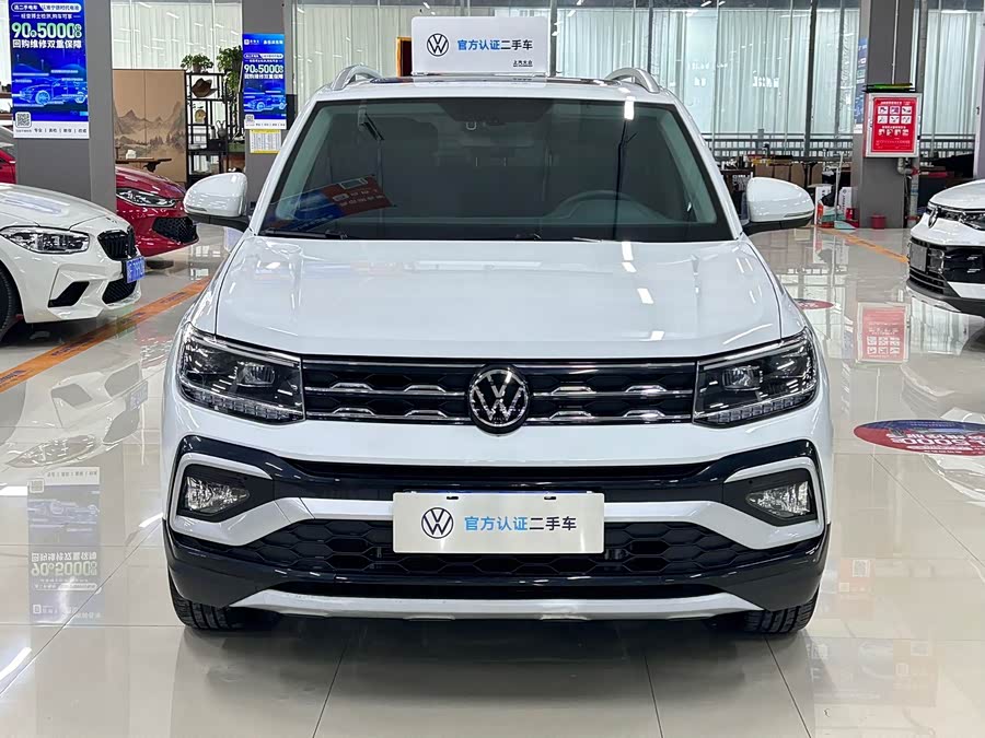 Volkswagen T-Cross 2023 car image #3