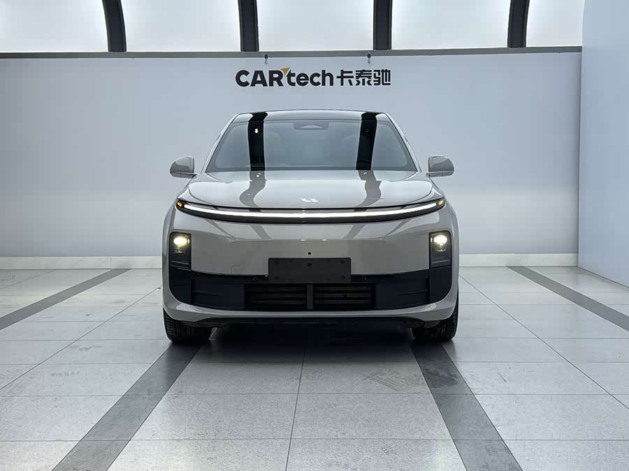 Li L6 2025 imagen de coche #3