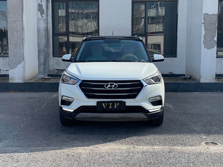 Hyundai ix25 2017 car image #3