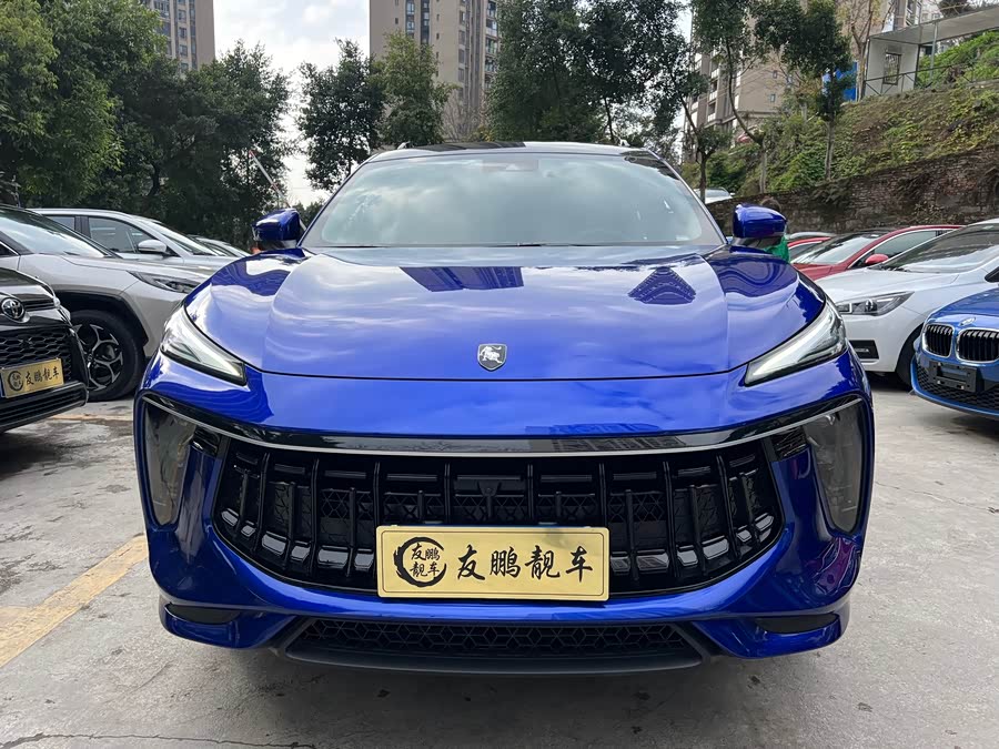 Forthing JOYEAR X6 2018 car image #3