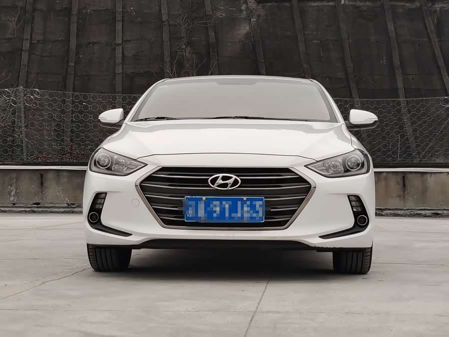 Hyundai Elantra AD 2019 car image #3