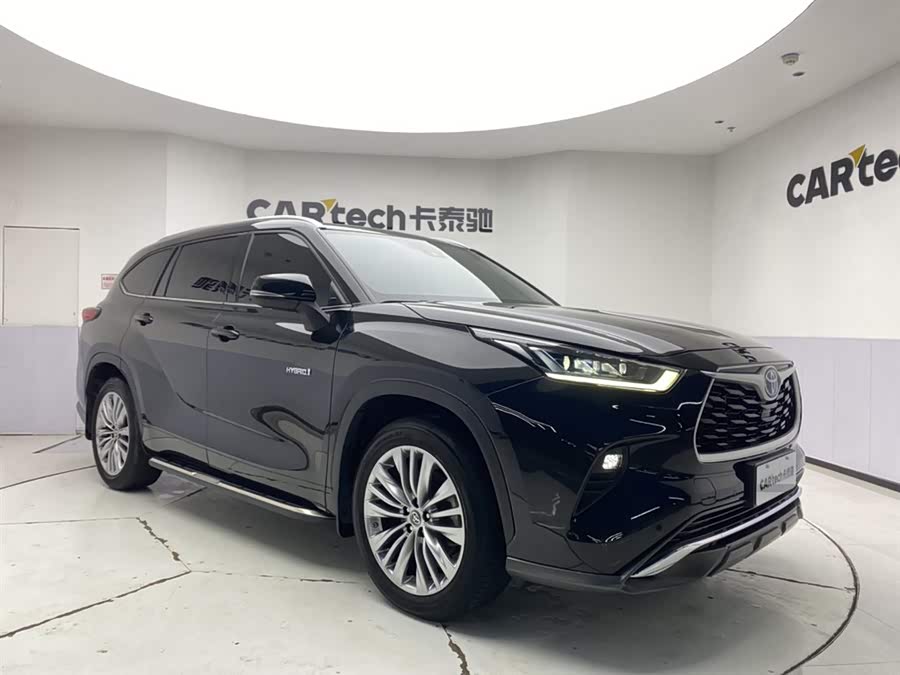 Toyota Highlander 2022 car image #3