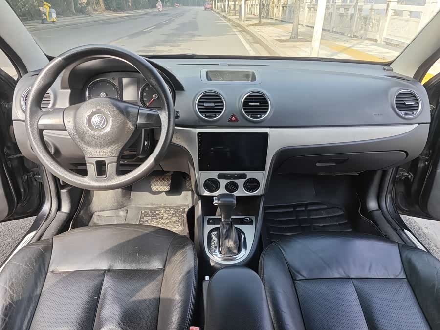 Volkswagen Lavida 2011 изображение автомобиля #3