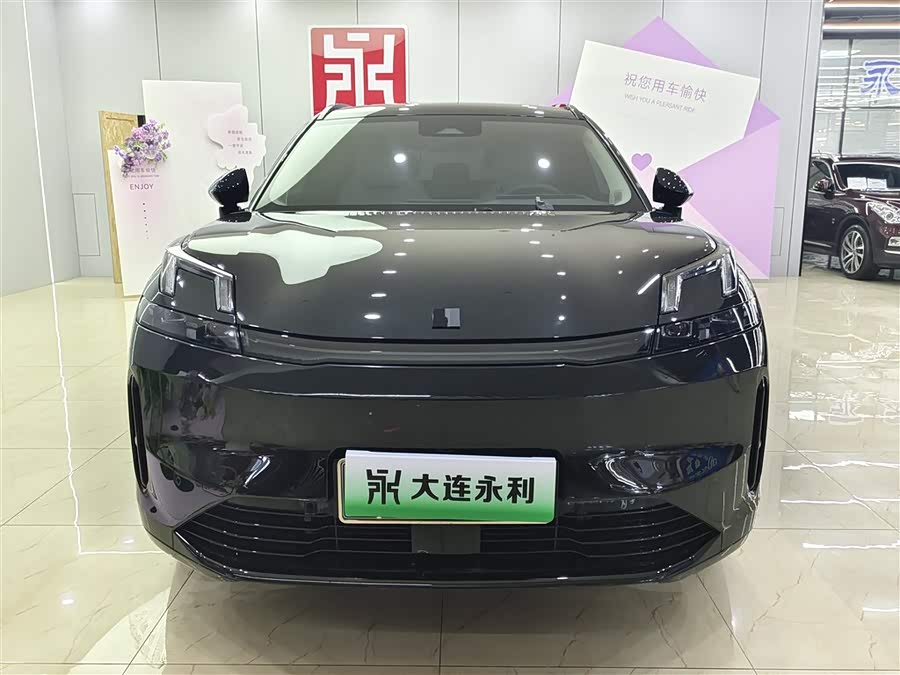Lynk & Co 08 EM-P 2023 car image #3